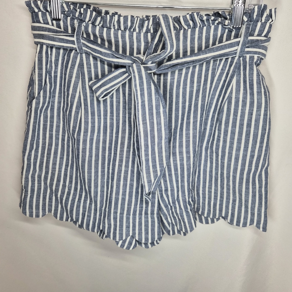Blu Pepper High Waist Blue and White Striped Shorts